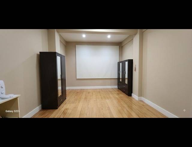 2 BEDROOM PROPERTY TO RENT IN NORTH BEACH